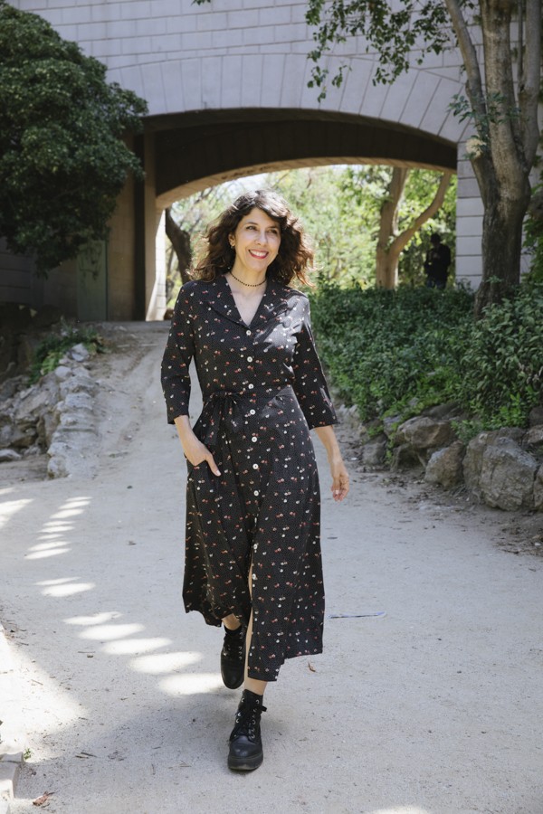 Americana oversize tela de chanel negra con lineas rojas, blancas y beis Americana oversize tela de chanel negra con lineas rojas, blancas y beis