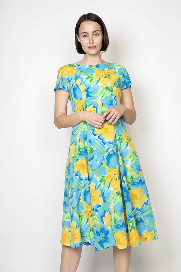 Vestido vintage azul cian con flores amarillas
