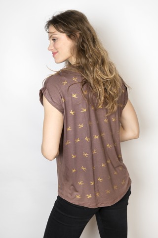 Camiseta SusiSweetdress marrón con pájaros dorados