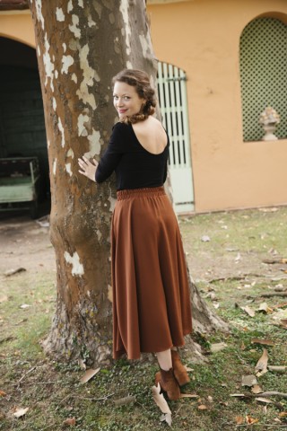 Falda maxi larga cobre