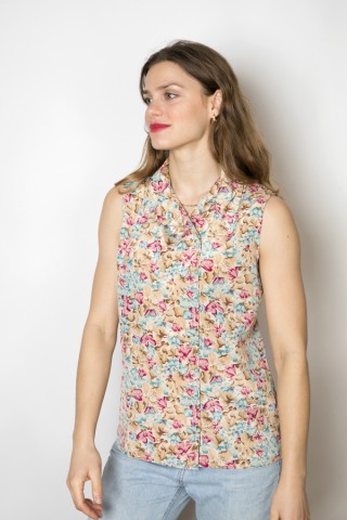 Camisa vintage beis con flores