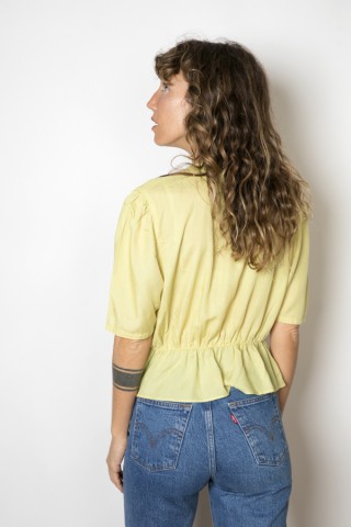 Camisa vintage amarillo verdoso