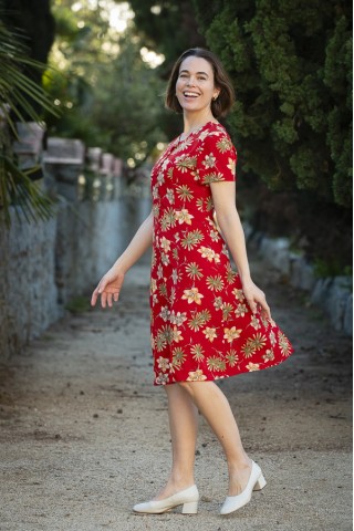 Vestido vintage rojo con flores