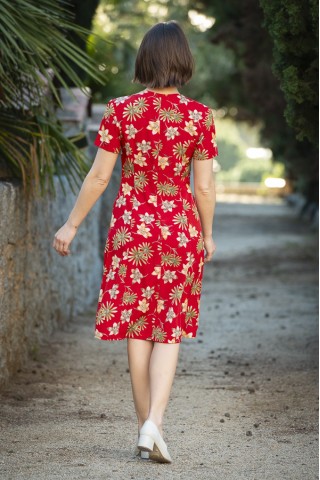 Vestido vintage rojo con flores