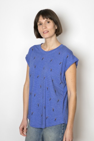Camiseta SusiSweetdress azul con pelícanos