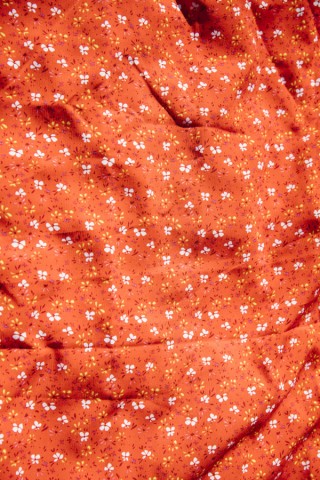 Pañuelo rojo con florecitas -Complementos SusiSweetdress