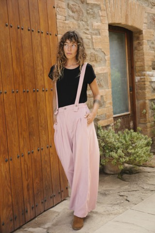 Pantalón palazzo de pana rosa pastel con tirantes