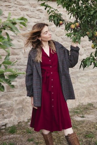 Blazer gris oscuro con estampado vichy