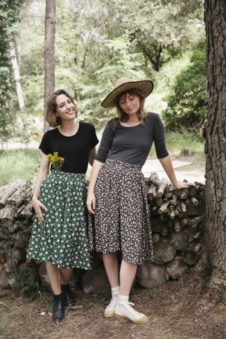 Falda larga verde bosque flores