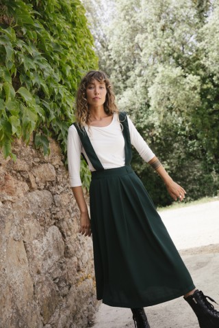 Falda maxi larga color verde bosque con tirantes