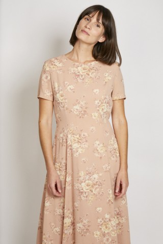 Vestido vintage rosa palo con flores beige