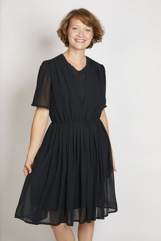 Vestido vintage negro con encaje  - Ropa mujer vintage SusiSweetdress