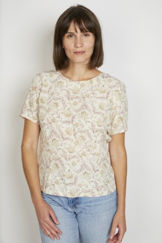 Camisa vintage beige con flores y hojas lilas