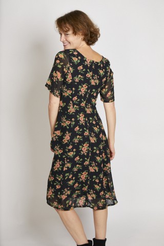 Vestido vintage negro con flores rosas