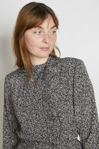 Vestido vintage negro flores blancas - Ropa mujer vintage SusiSweetdress