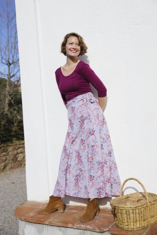Falda maxi larga cruzada lila palo con flores rosas- Ropa mujer SusiSweetdress