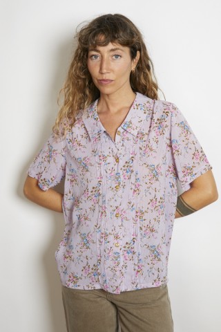 Camisa vintage lila flores rosas y azules - Ropa mujer SusiSweetdress