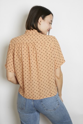 Camisa vintage salmón lunares marrones - Ropa mujer SusiSweetdress