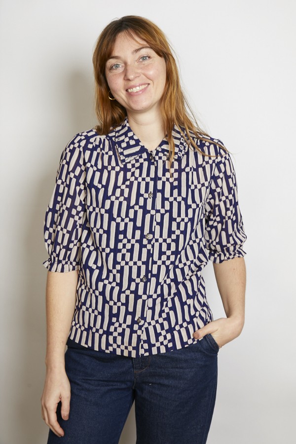 Camisa vintage azul marino estampado beige - Ropa mujer SusiSweetdress