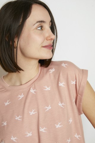 Camiseta SusiSweetdress salmón pastel con pájaros blancos- Ropa mujer SusiSweetdress