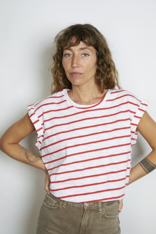 Camiseta SusiSweetdress blanca con rayas rojas- Ropa mujer SusiSweetdress