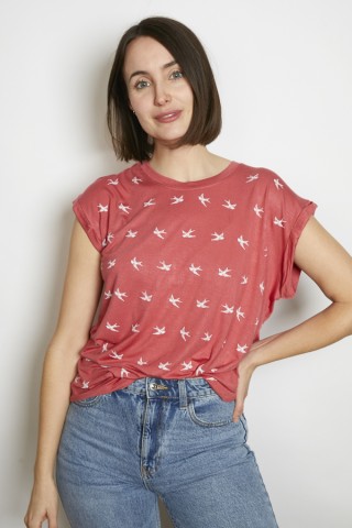 Camiseta SusiSweetdress rosa con pájaros blancos- Ropa mujer SusiSweetdress