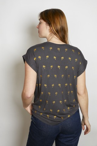 Camiseta SusiSweetdress gris oscuro con palmeras doradas- Ropa mujer SusiSweetdress
