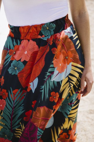 Falda maxi larga azul con hojas tropicales de colores con bolsillos- Ropa mujer SusiSweetdress