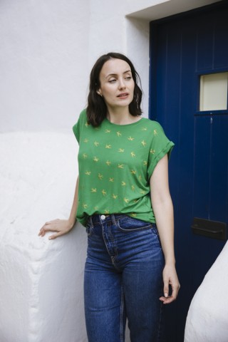 Camiseta SusiSweetdress verde con pájaros dorados- Ropa mujer SusiSweetdress