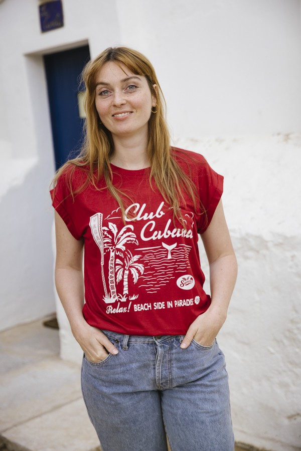 Camiseta SusiSweetdress roja con estampado vintage tropical- Ropa mujer SusiSweetdress