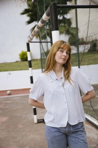 Camisa vintage gris perla con bordados- Ropa mujer SusiSweetdress