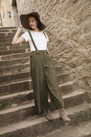 Pantalón palazzo de pana kaki tirantes- Ropa SusiSweetdress