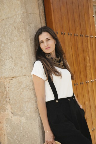 Pantalón palazzo de pana negro tirantes- Ropa SusiSweetdress