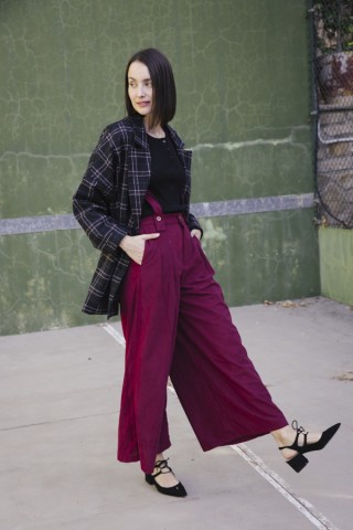 Pantalón palazzo de pana rojo tirantes- Ropa SusiSweetdress