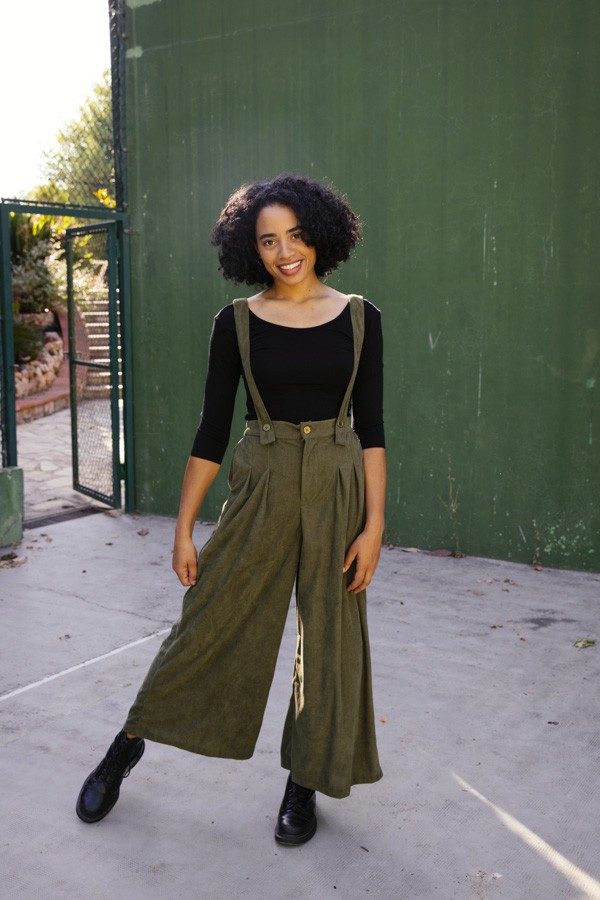 Pantalón palazzo de pana kaki tirantes- Ropa SusiSweetdress