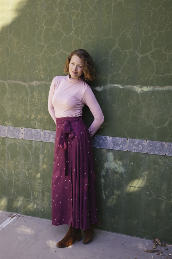 Falda maxi larga cruzada rosa oscuro con florecitas rosas palo- Ropa mujer SusiSweetdress