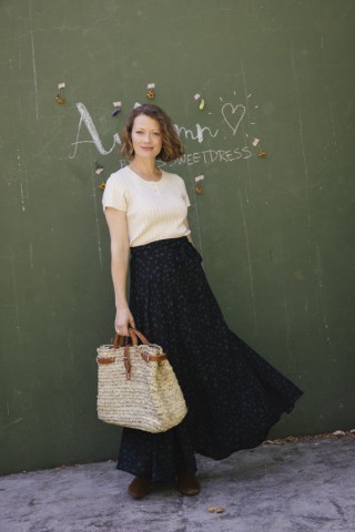 Falda maxi larga cruzada negra con manchas verdes- Ropa mujer SusiSweetdress