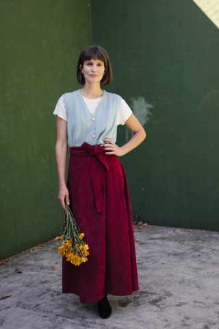 Falda maxi larga cruzada de pana roja - Ropa mujer SusiSweetdress