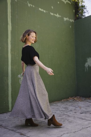 Falda maxi larga cruzada chispeado negro y beis- Ropa mujer SusiSweetdress