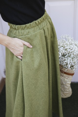 Falda maxi larga verde chispeada con bolsillos- Ropa mujer SusiSweetdress