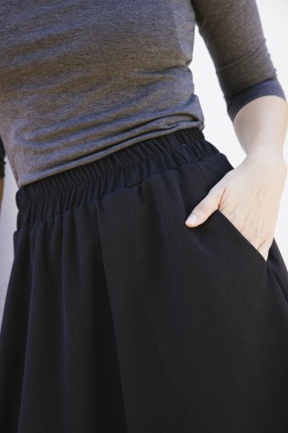 Falda maxi larga negra con bolsillos- Ropa mujer SusiSweetdress