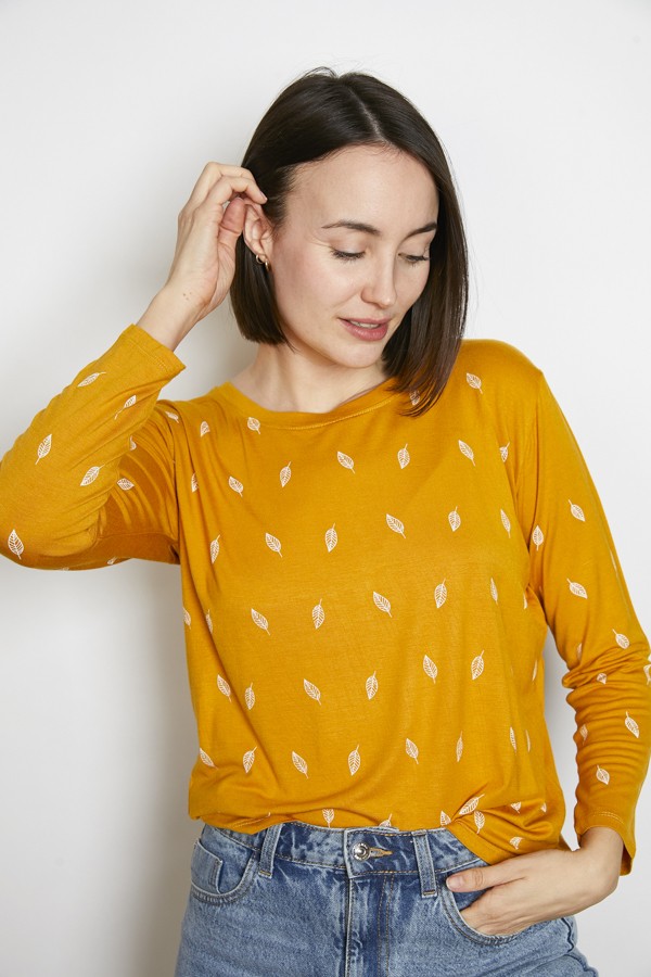 Camiseta SusiSweetdress amarilla con hojas blancas manga larga- Ropa mujer SusiSweetdress