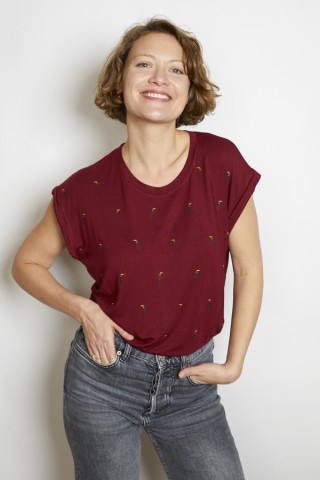 Camiseta SusiSweetdress granate con pelicanos- Ropa mujer SusiSweetdress