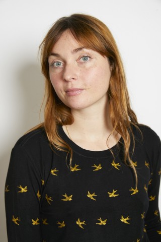 Camiseta SusiSweetdress negra con pájaros dorados manga larga- Ropa mujer SusiSweetdress