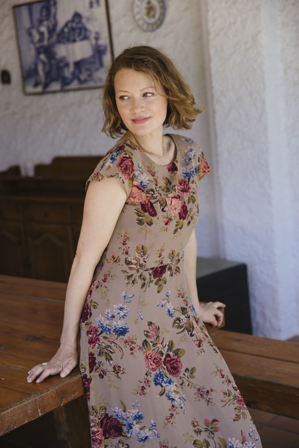 Vestido vintage marrón con rosas - Ropa mujer vintage SusiSweetdress