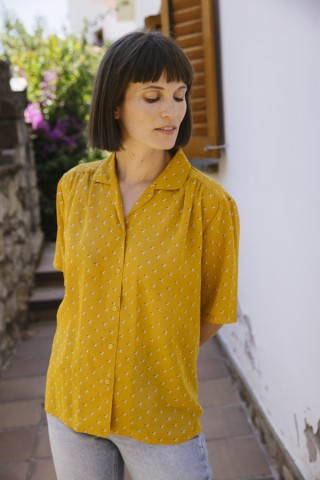 Camisa vintage ocre con pajaritos- Ropa mujer SusiSweetdress