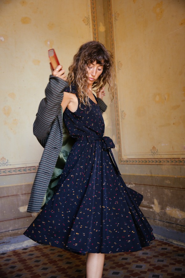 Vestid negro con tirantes anchos- Colección SusiSweetdress Vestid negro con tirantes anchos- Colección SusiSweetdress