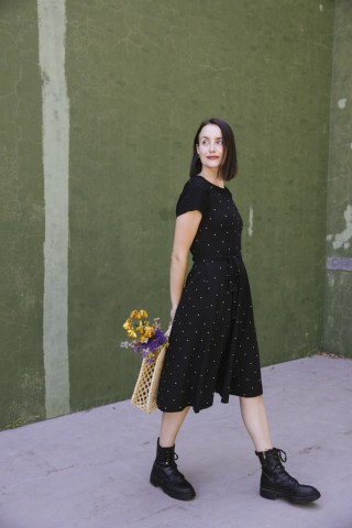 Vestido escotado negro con topos beis- Colección SusiSweetdress