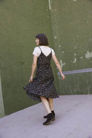 Vestido negro florecitas con tirantes- Colección SusiSweetdress