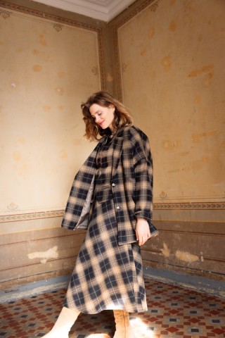 Falda larga negra a cuadros beis con botones- Ropa mujer SusiSweetdress